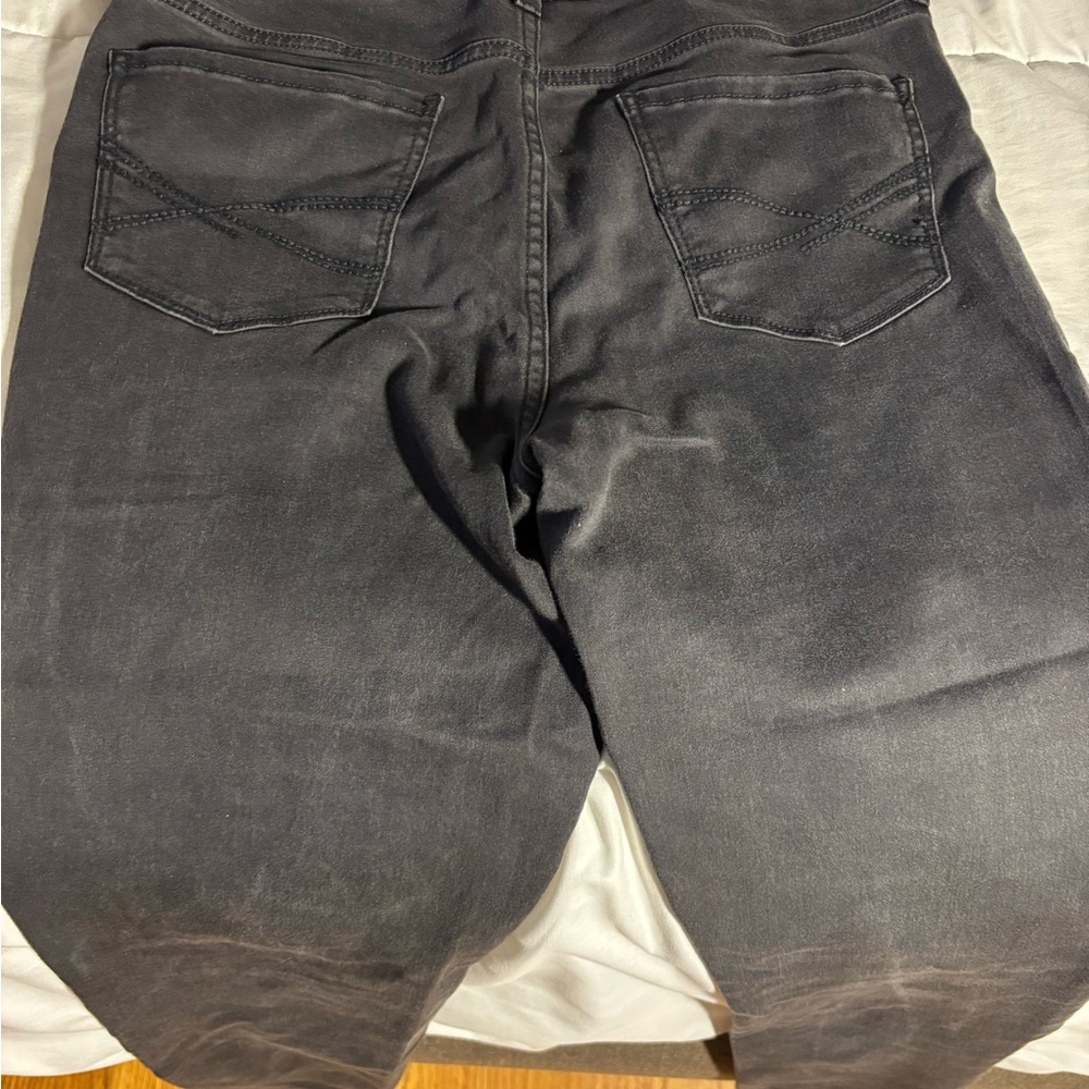 Aeropostale High Waisted Size 10 Reg Black Jeggings - Picture 4 of 4